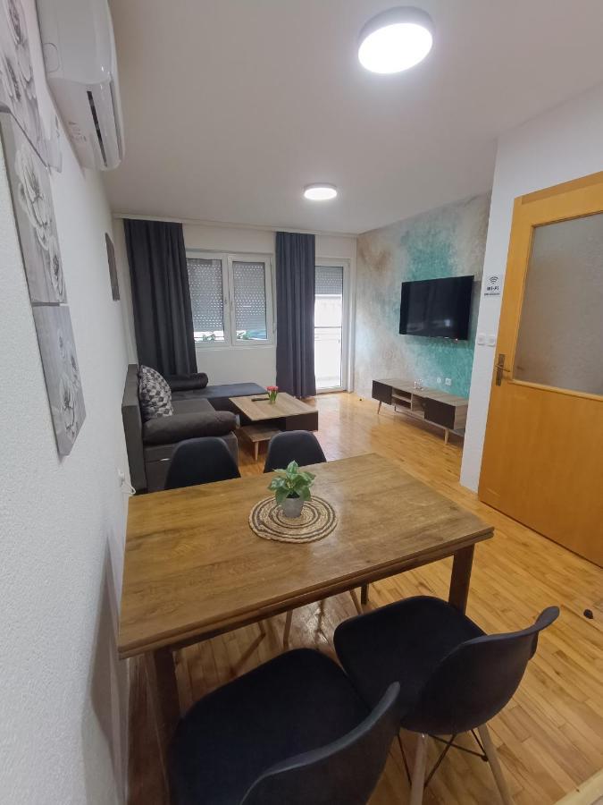 Finesi Apartments 3 오흐리드 외부 사진